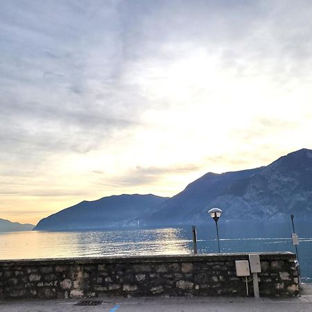 Angelo&Mari Mountain Lake Iseo Hospitality マローネ エクステリア 写真