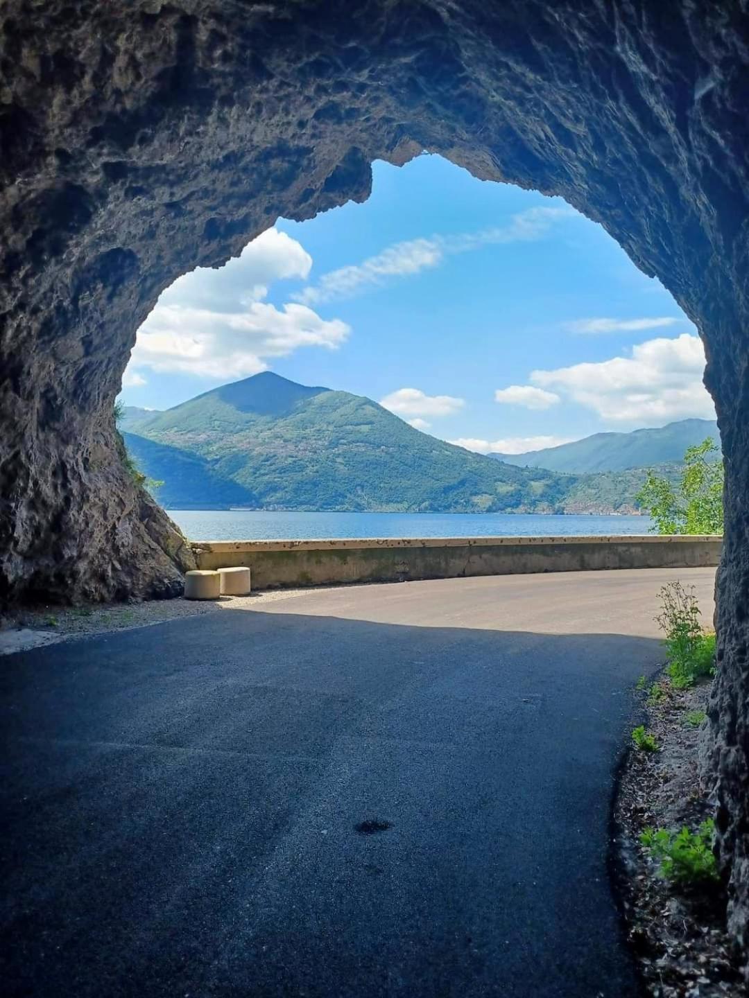 Angelo&Mari Mountain Lake Iseo Hospitality マローネ エクステリア 写真
